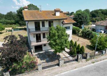 Four-room apartment Comacchio - photo 39