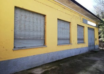 esterno - Capannone via Alessandro Brambilla, Pavia - foto 1