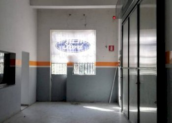 interno - Capannone via Alessandro Brambilla, Pavia - foto 5