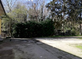 esterno - Capannone via Alessandro Brambilla, Pavia - foto 19