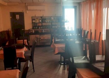 Interno non residenziale - Cafeteria - Cold Bar via Sestriere, 12, Moncalieri - photo 3