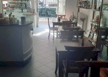 Interno non residenziale - Bar Tavola Calda - Fredda via Sestriere, 12, Moncalieri - foto 24