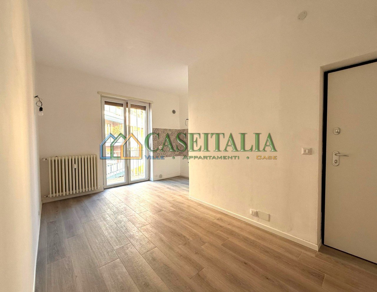 2.jpg - Bilocale Ivrea - foto 3