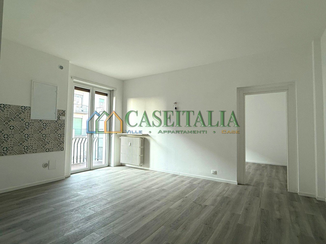 2.jpg - Trilocale Ivrea - foto 3