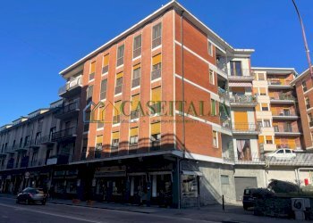 0.jpg - Trilocale Ivrea - foto 1