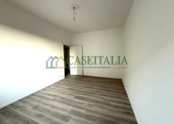 12.jpg - Trilocale Ivrea - foto 13