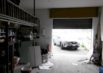 P1000821.JPG - Commercial Premises VIA SAMUGHEO, Roma - photo 3