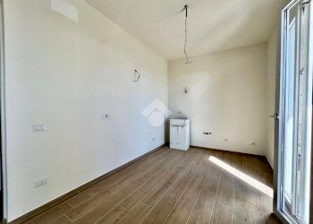 Trilocale Via A. Carminati, Andora - foto 13