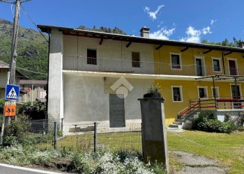 Semi-detached house Via Torino, Usseglio - photo 16