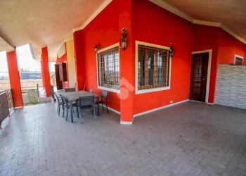 Villa Via del Boschetto, Lombardore - foto 1