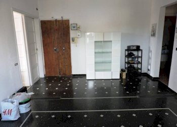 SOGGIORNO - Quadrilocale via Federico Gattorno 3, Genova (zona Cornigliano) - foto 3