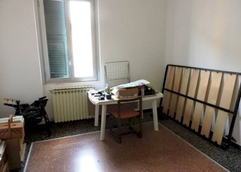 CAMERA 3 - Quadrilocale via Federico Gattorno 3, Genova (zona Cornigliano) - foto 7