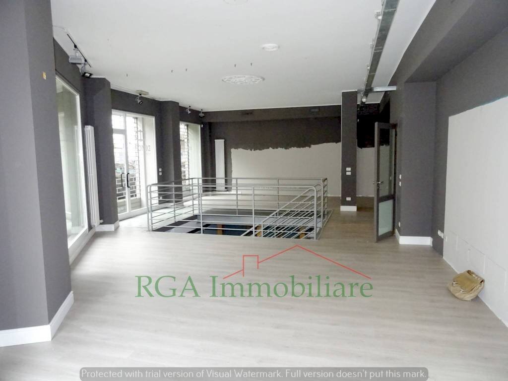 negozio - Negozio via Antonio Locatelli, Bergamo - foto 3