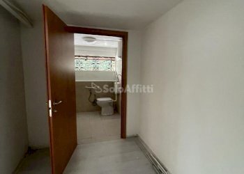 IMG-20240314-WA0006.jpg - Locale Commerciale Frosinone - foto 6