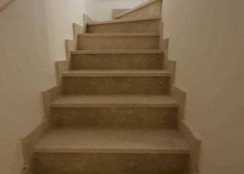 scala.jpg - Casa semi indipendente Ameglia - foto 17