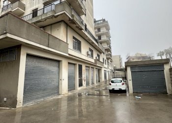 IMG_9601.JPG - Stabile - Palazzo Via Luchino Visconti, Ragusa - foto 1