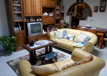 1532_1058510_6uwij.jpg - Casa indipendente Via Alteta 112, Massa - foto 22