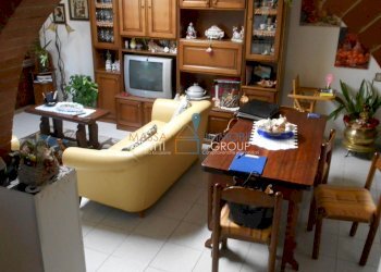 1532_1058510_ba16v.jpg - Casa indipendente Via Alteta 112, Massa - foto 23