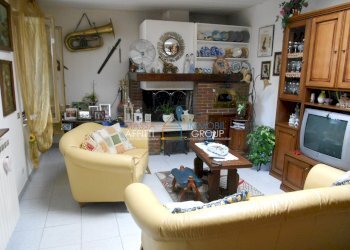 1532_1058510_ckilo.jpg - Casa indipendente Via Alteta 112, Massa - foto 24