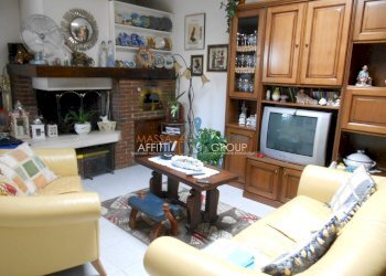 1532_1058510_eofo4.jpg - Casa indipendente Via Alteta 112, Massa - foto 26