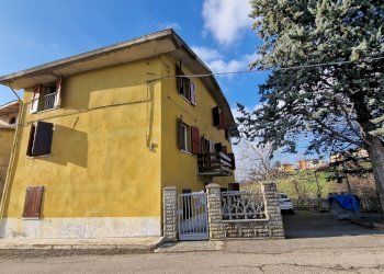 Casa indipendente Montese - foto 1