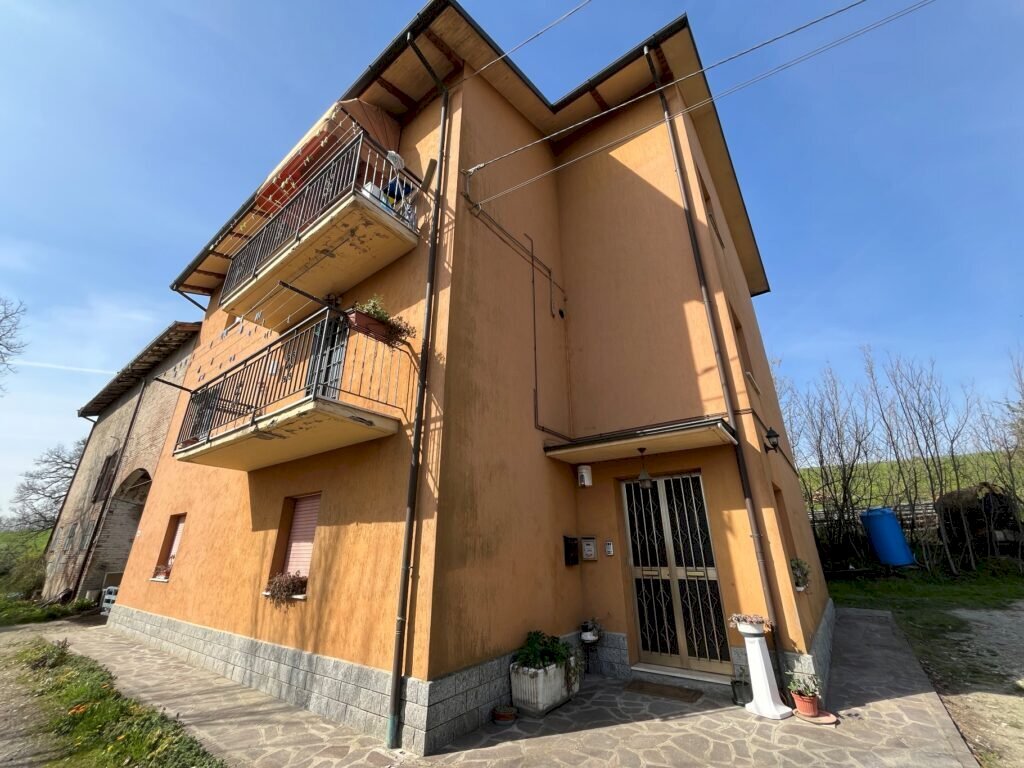 Casale Vignola - photo 1