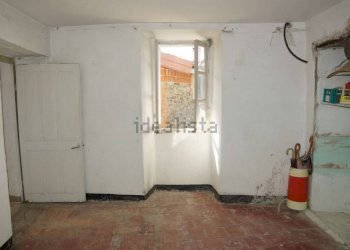 Stanza non arredata - Rustico Regione Vengore S.N.C., Roccaverano - foto 39