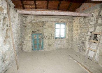 Stanza non arredata - Rustico Regione Vengore S.N.C., Roccaverano - foto 48