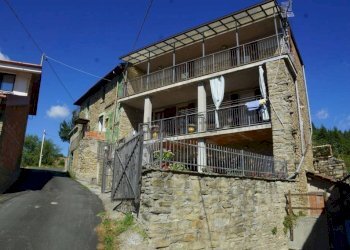 Facciata - Rustic Regione Vengore S.N.C., Roccaverano - photo 1