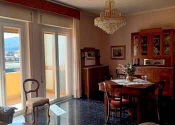 Salone - Trilocale via San Francesco, San Giorgio del Sannio - foto 5