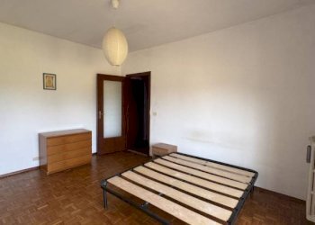 Camera da letto - Two-room apartment via S. Toja, 22, Luserna San Giovanni - photo 7