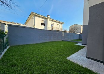 Laterale sx con prato.png - Casa semi indipendente Vicenza - foto 13