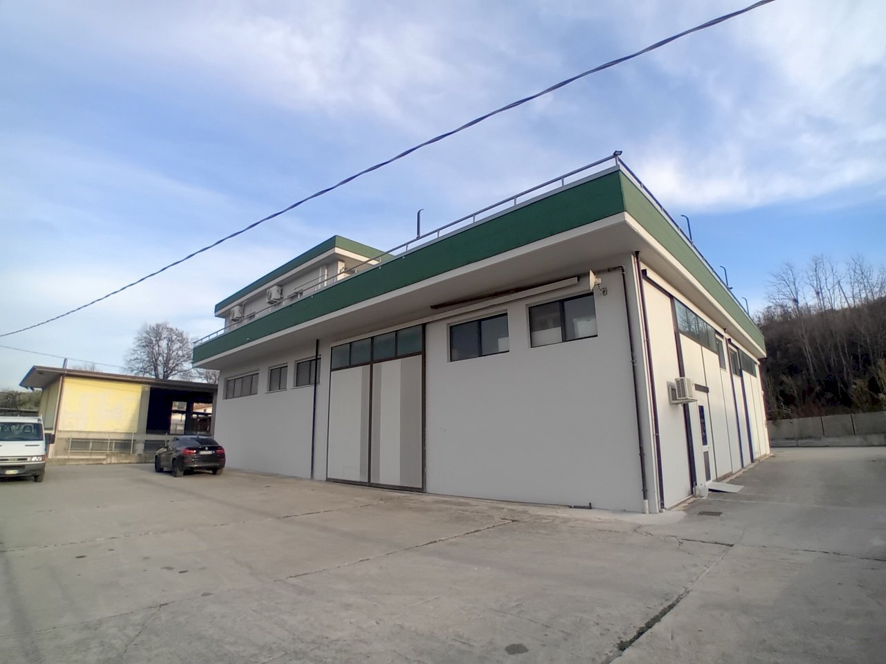 facciata - Shed Strada Statale 5 72, Scafa - photo 2