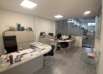 ufficio - Shed Strada Statale 5 72, Scafa - photo 7