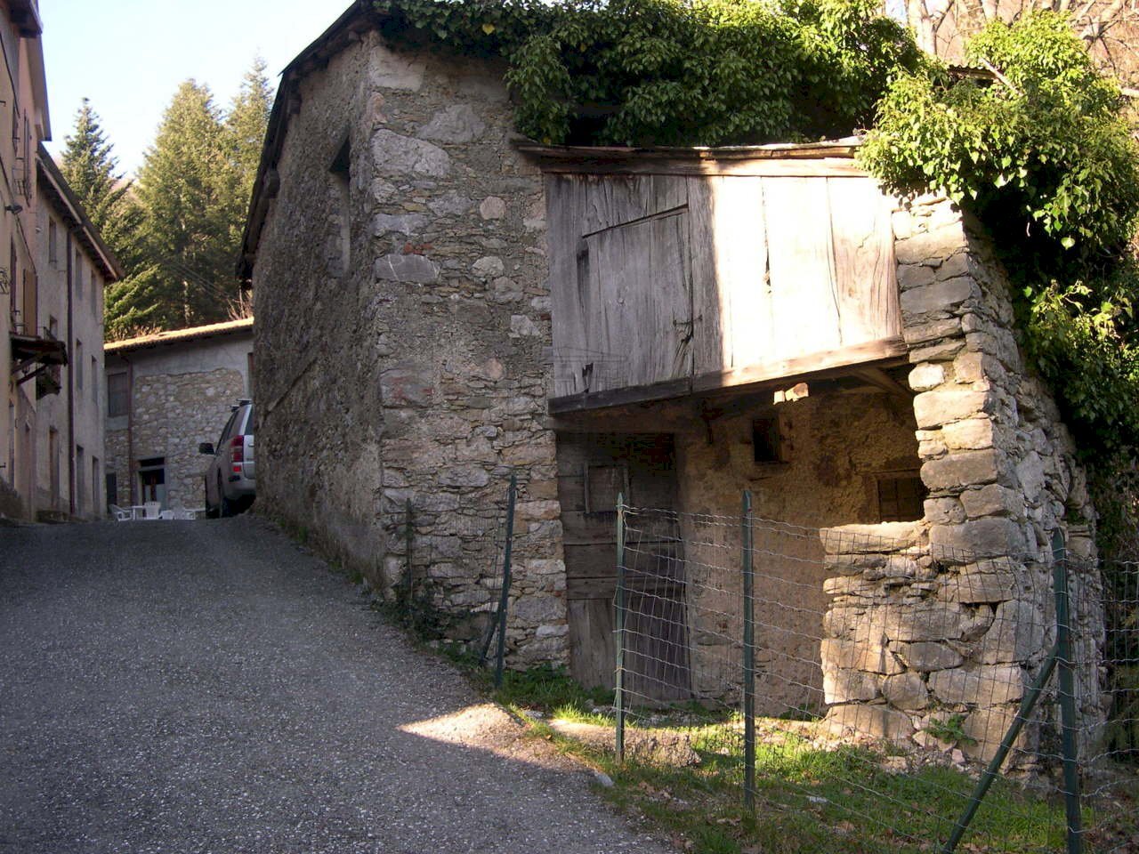 Casa di paese da ristrutturare (36).JPG - Terratetto - Terracielo Via Palagnana-palagnana, Lucca - foto 3