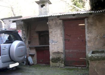 Casa di paese da ristrutturare (37).JPG - Terratetto - Terracielo Via Palagnana-palagnana, Lucca - foto 4