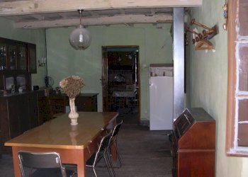 Casa di paese da ristrutturare (12).JPG - Terratetto - Terracielo Via Palagnana-palagnana, Lucca - foto 10