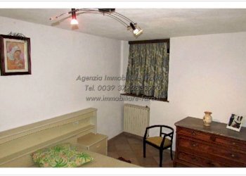 Stanza arredata - Independent house via Roma, Valle Cannobina - photo 28