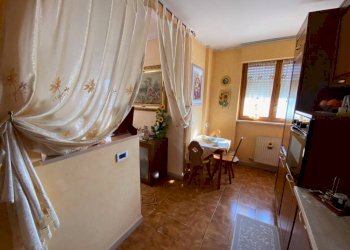 cucina - Trilocale via Alina Tumedei Casalis, 53, Carmagnola - foto 11