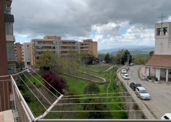 WhatsApp Image 2021-04-14 at 19.49.12 (4).jpeg - Appartamento Via de Filippis, Catanzaro - foto 2