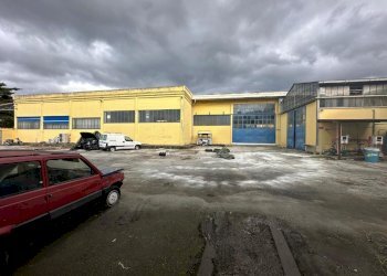 1240508-o1k39ud.jpg - Capannone Via del Pozzo 14, Massa - foto 13