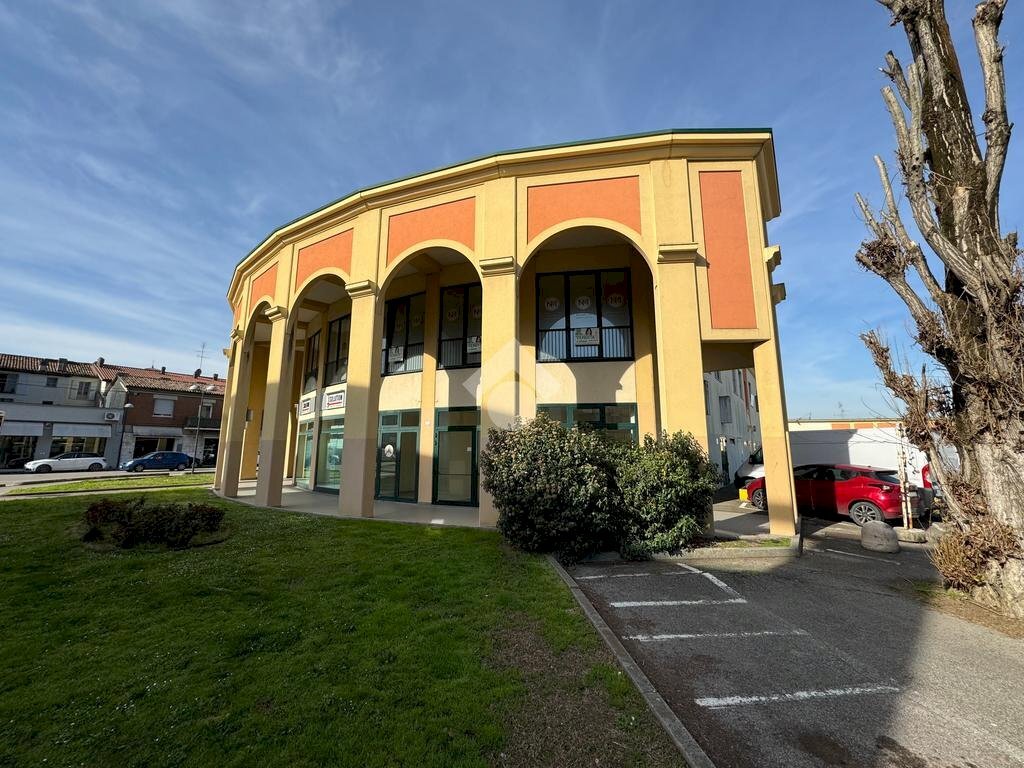 Shop Via Foro Boario, Lugo - photo 1
