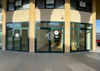 Shop Via Foro Boario, Lugo - photo 4