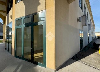 Shop Via Foro Boario, Lugo - photo 7