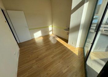 Shop Via Foro Boario, Lugo - photo 27