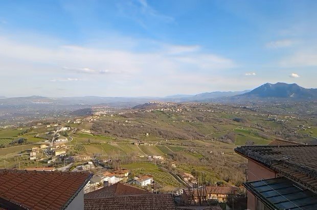 Casa indipendente centro, Montefusco - foto 1