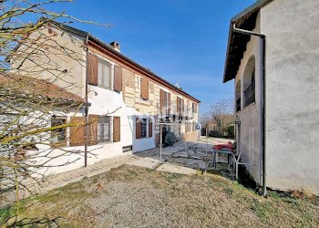 Giardino - Villa strada Rolasco, 75, Casale Monferrato - photo 3