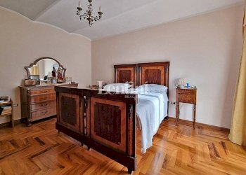 Camera da letto - Villa strada Rolasco, 75, Casale Monferrato - foto 20