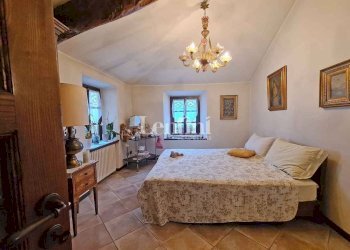 Camera da letto - Villa via Trento e Trieste, 18, Ozzano Monferrato - foto 42