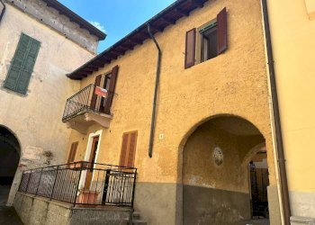 Facciata - Two-room apartment via Filanda, Porto Valtravaglia - photo 3